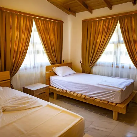 Skyline * Φετιγιέ